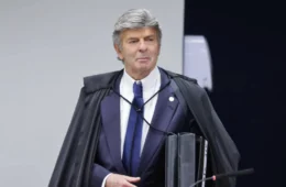 Luiz Fux vota pela incompetência do STF para julgar suposta tentativa de golpe de estado