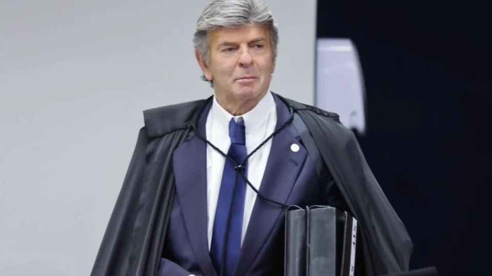 Luiz Fux vota pela incompetência do STF para julgar suposta tentativa de golpe de estado