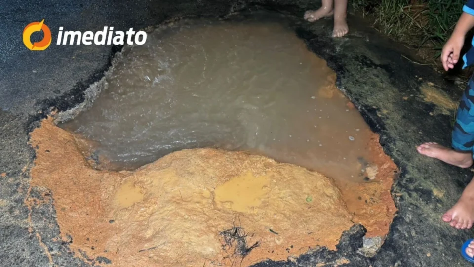 Moradores das ruas Magnólia e Beladona, no bairro Campo Salles, reclamam da falta de água há dias e denunciam descaso