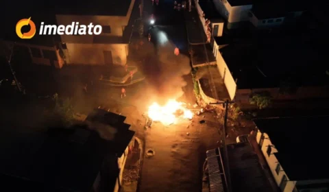 Moradores da rua Doutor Didia, no bairro Zumbi dos Palmares, vivem há 24 horas sem energia elétrica