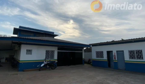 Mulher é presa após deixar filho de 4 anos sozinho em casa em Nova Olinda do Norte