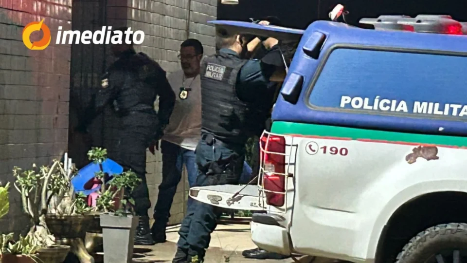 Homem com mandado de prisão em aberto é preso e arma de fogo apreendida no bairro São Vicente, em Boa Vista