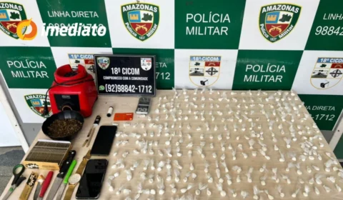 Dois homens são presos com cerca de 300 trouxinhas de drogas no bairro Colônia Terra Nova