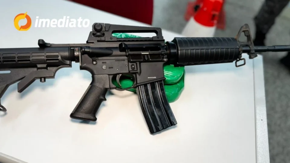 Vulgo ‘Urso’ é preso com fuzil e dois quilos de pasta base de cocaína no bairro Tarumã, em Manaus