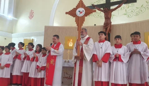 Veja o vídeo: Fiéis atravessam a Porta Santa em Manaus e renovam esperança em Cristo