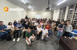 Álvaro Corado ministra palestra para futuros jornalistas em Roraima e destaca oportunidades da profissão