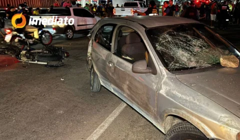 Motociclista de 21 anos morre ao colidir com carro na Avenida Torquato Tapajós, em Manaus