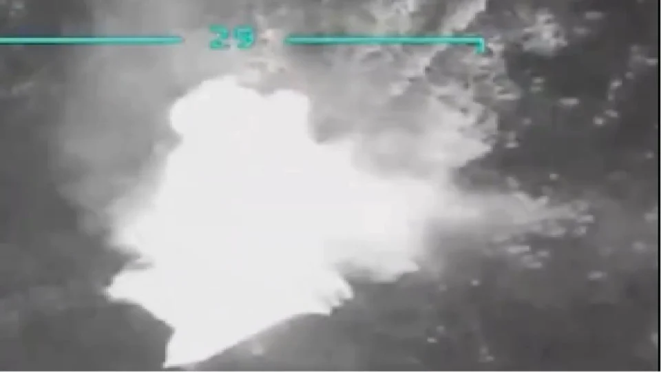 Veja momento em que militares dos EUA matam 11 pessoas em ataque a barco de drogas da Venezuela