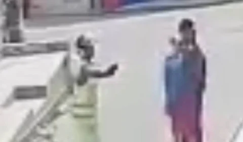 VEJA VÍDEO: Assalto à luz do dia no Jorge Teixeira deixa entregadoras traumatizadas