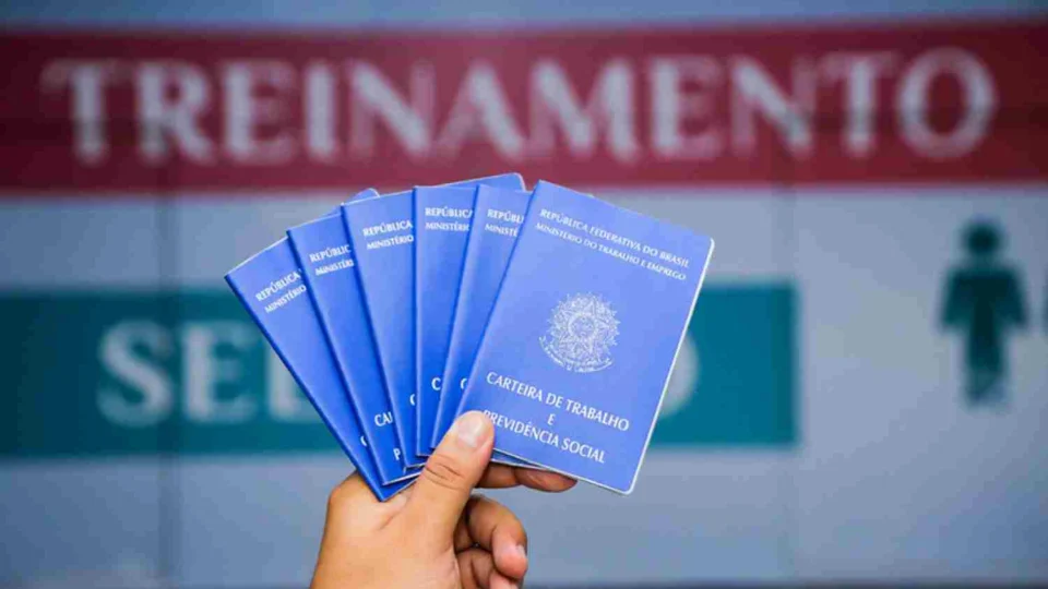 Sine Manaus oferta 376 vagas de emprego nesta quarta (24)