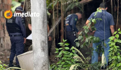 Homem é encontrado morto no quintal de residência no bairro Jorge Teixeira
