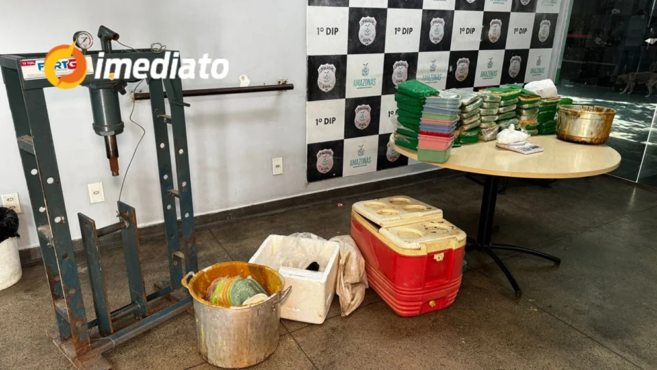 Polícia Militar desarticula laboratório de drogas em Manaus