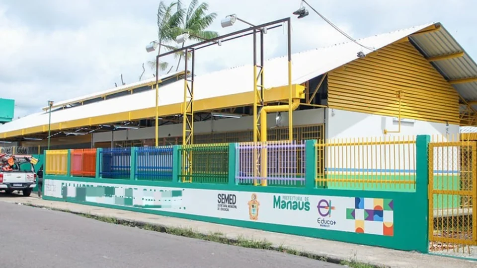 Funcionários de empresa terceirizada pela Semed denunciam atraso salarial em Manaus