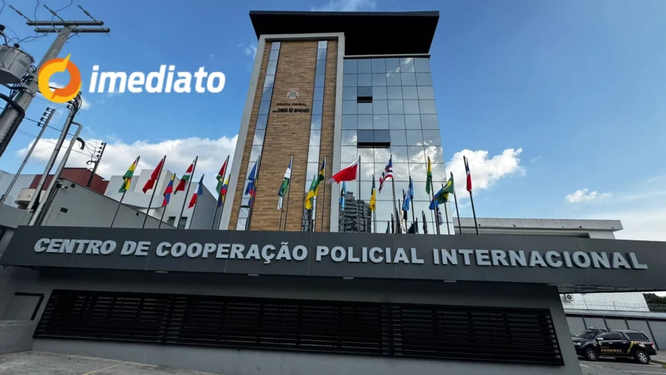 PF se manifesta sobre operação que destruiu dragas de garimpeiros no Amazonas