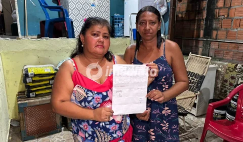 Cliente denuncia empresa de materiais de construção por não entregar telhas compradas no Educandos