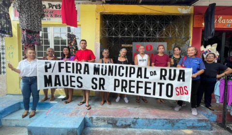 Feirantes da rua Maués reivindicam local adequado e solução para impasse com terreno