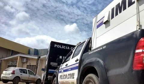 Homem é encontrado morto com marcas de tiros na cabeça na divisa dos bairros Centenário e São Bento, em Boa Vista