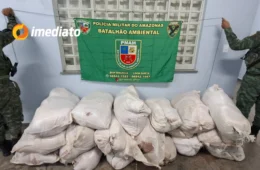 Homem é detido com quase uma tonelada de pirarucu sem licença ambiental na Feira da Panair, em Manaus