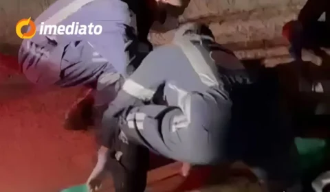 Mulher fica gravemente ferida ao ser atropelada enquanto fugia de agressões do marido na BR-174, em Boa Vista