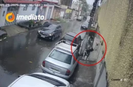 Homem é flagrado furtando panelas em residência no bairro São José