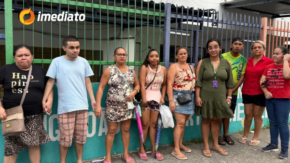 Mães denunciam que escola municipal de inclusão está sem aulas há mais de 2 meses em Manaus