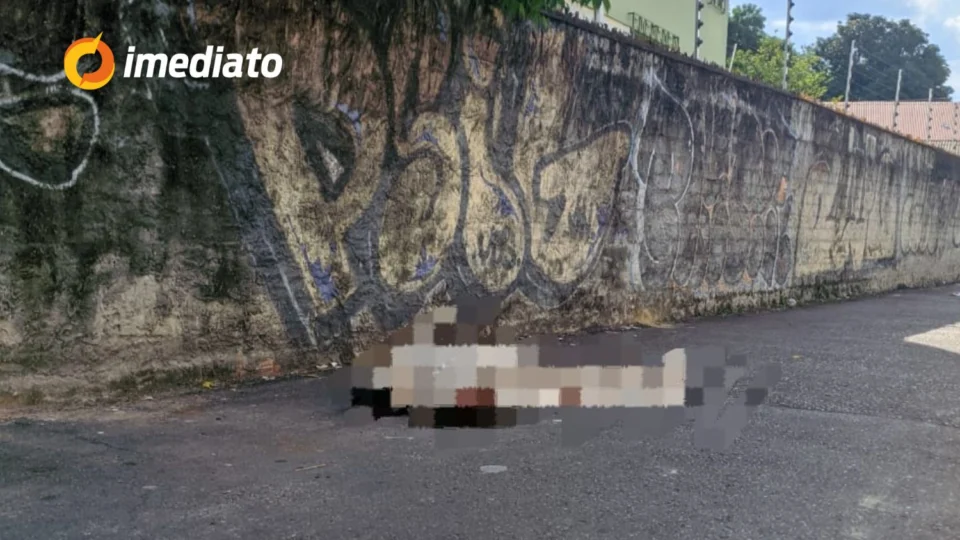 Homem é encontrado morto com marcas de espancamento no Centro de Manaus