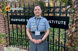Capitão da Polícia Militar do Amazonas participa de módulo internacional em Harvard sobre liderança feminina em finanças públicas