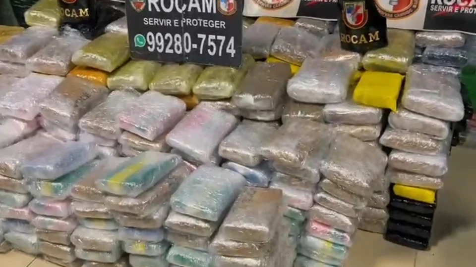 Veja o vídeo: Polícia Militar do Amazonas apreende quase meia tonelada de drogas em operação da Rocam