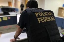 URGENTE: PF volta a cercar sede da AADESAM e movimentação chama atenção em Manaus