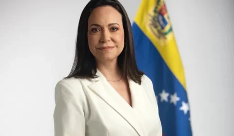 María Corina Machado, oposicionista do ditador Nicolás Maduro, vence o Nobel 2025