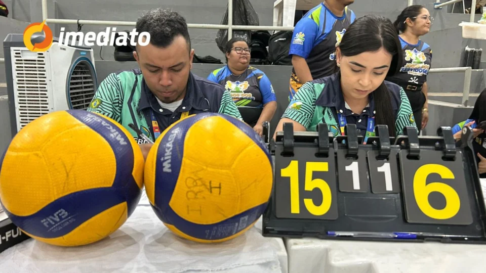 Servidores municipais se destacam em jogos de vôlei durante a 9ª edição do Jogo dos Servidores 2025 em Boa Vista