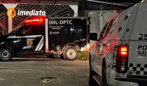 IMAGEM FORTE: Homem é assassinado a tiros na comunidade Valparaíso, bairro Jorge Teixeira