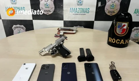 Três homens são presos com pistola escondida em saco de farinha após denúncia de arrastão no Centro de Manaus