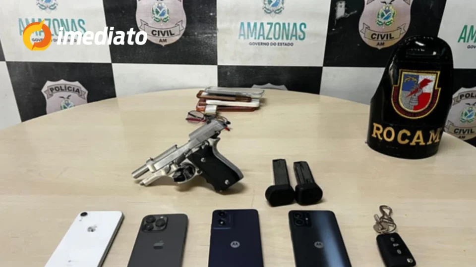 Três homens são presos com pistola escondida em saco de farinha após denúncia de arrastão no Centro de Manaus