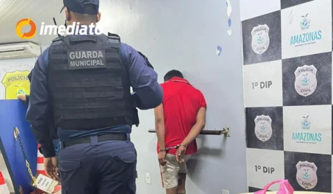 VÍDEO: Guarda Municipal captura suspeito de assalto com faca de mesa no centro de Manaus