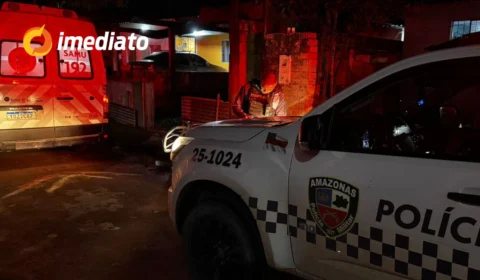 Homem é agredido com pedradas e pauladas após ser acusado de abusar da própria enteada em Manaus