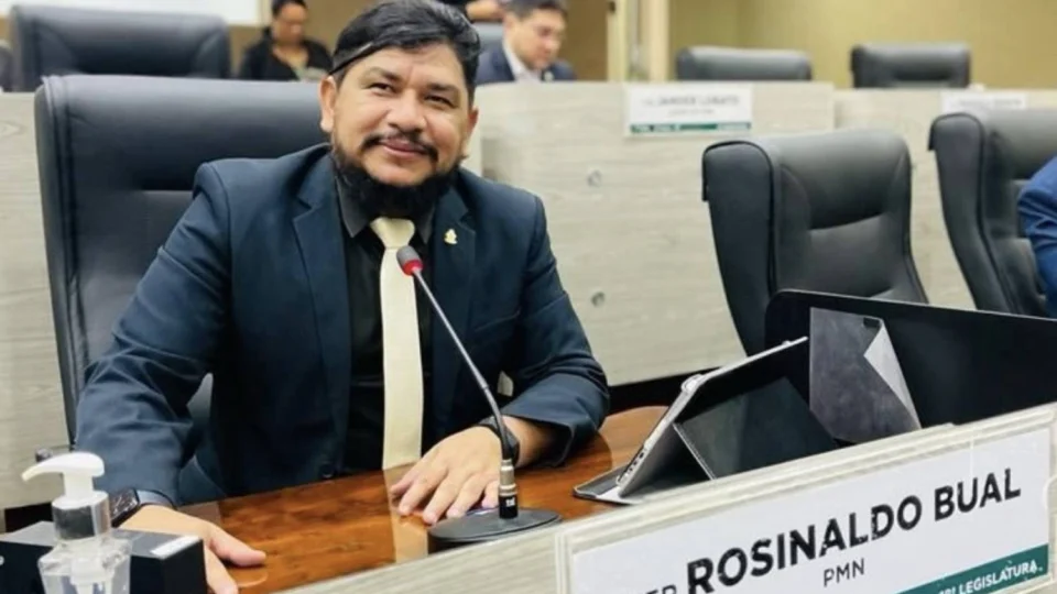 MPAM cumpre mandados e prende vereador Rosinaldo Bual em Operação da Gaeco na CMM