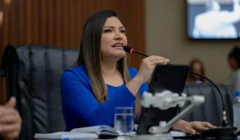 Joana Darc deixa Secretaria de Proteção Animal e governo nomeia substituto interino