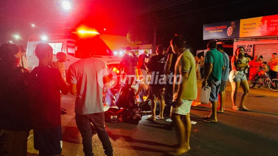 Idoso e motociclista ficam feridos em colisão na Avenida Princesa Isabel, em Boa Vista