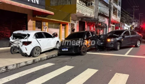 Motorista embriagado causa grave acidente entre veículos e deixa mulher ferida na Avenida Constantino Nery