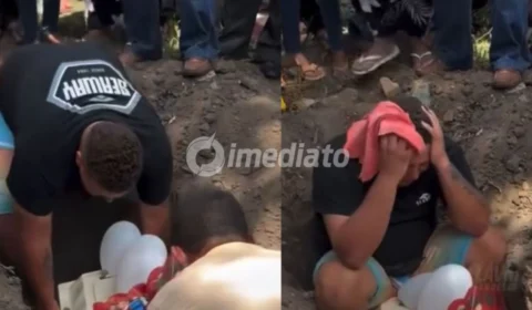 VÍDEO: Pai entra na cova do filho morto após ser atingido por caçamba de lixo que tombou enquanto ele brincava