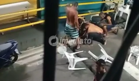 Imagens mostram desespero de moradores ao socorrer casal atingido por fio de alta tensão no bairro Nova Esperança