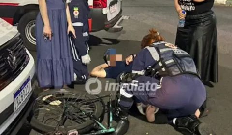 Motociclista fica ferido em colisão com carro na Avenida Capitão Júlio Bezerra, em Boa Vista