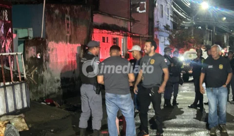 Homem é executado com mais de dez tiros após ser questionado sobre documento de moto no bairro Novo Aleixo