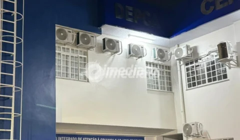 Criança de 9 anos é encontrada sozinha e chorando em avenida movimentada no bairro Praça 14