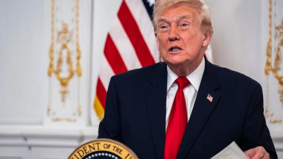 Trump anuncia ação terrestre contra Venezuela e aumenta tensão entre Washington e Caracas