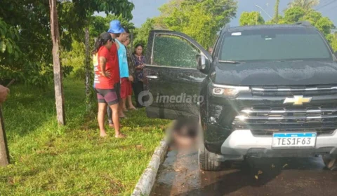 Chocante! Corpo de homem é encontrado com marcas de tiros às margens de estrada em Parintins