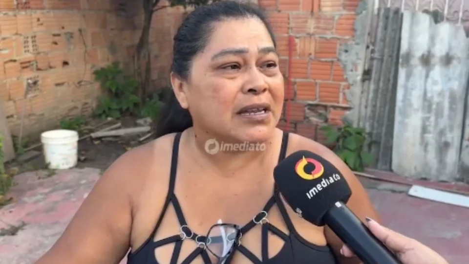 Professores da rede municipal de Manaus entram em greve por tempo indeterminado contra reforma da Previdência