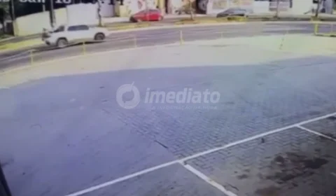 Veja: Câmeras mostram três veículos em alta velocidade instantes antes de colisão que matou duas pessoas na Av. do Turismo