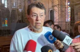 Eduardo Braga acompanha a entrega da 1ª etapa da reforma da Igreja histórica de São Sebastião, em Manaus